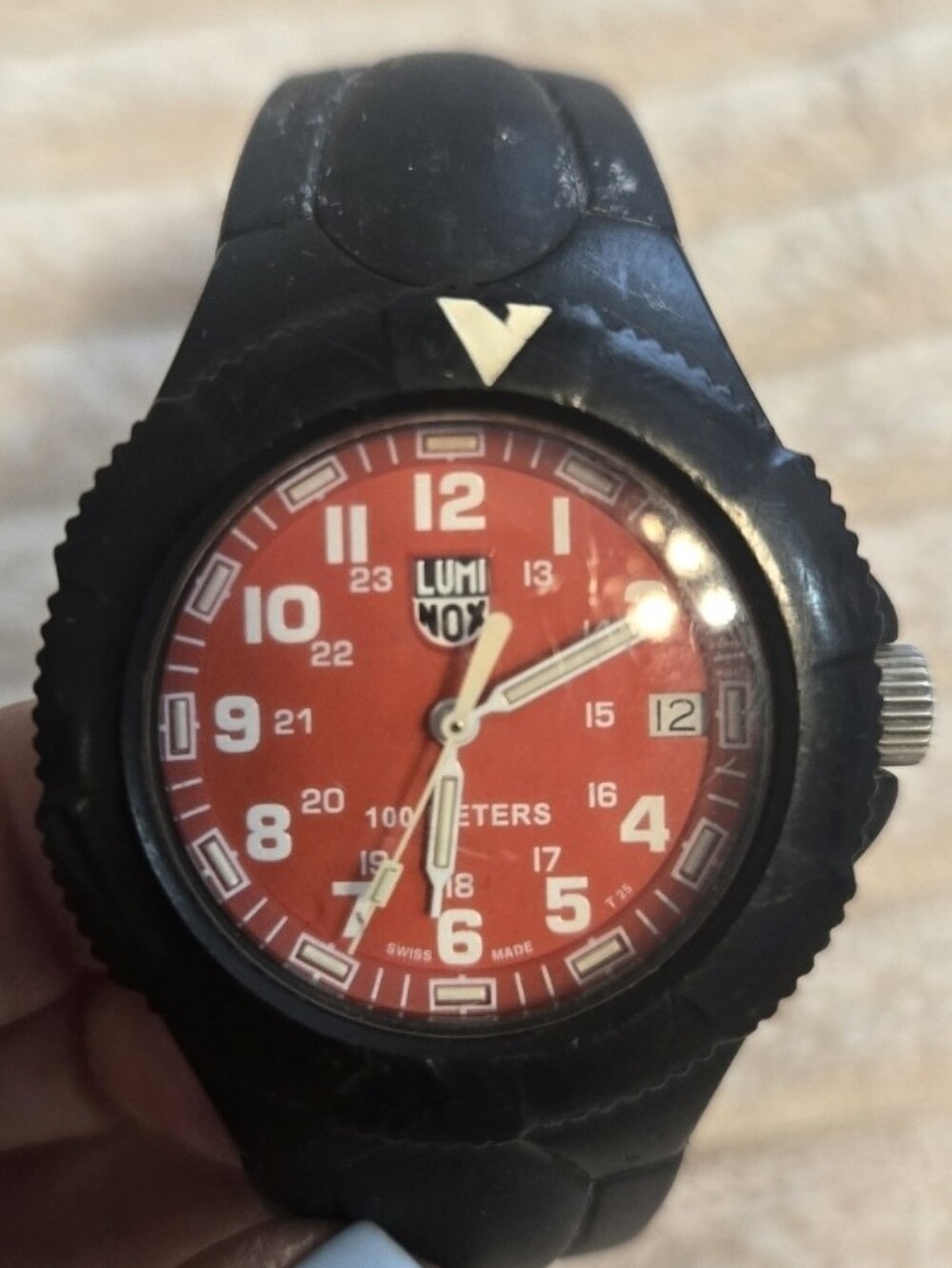 Luminox Red Dial Black Resin Watch Great Condition  Needs A Battery